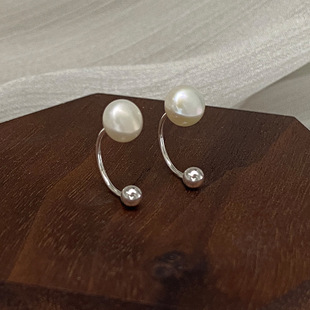S999纯银淡水珍珠耳环女耳钉2025新款爆款气质法式复古风耳饰耳钩