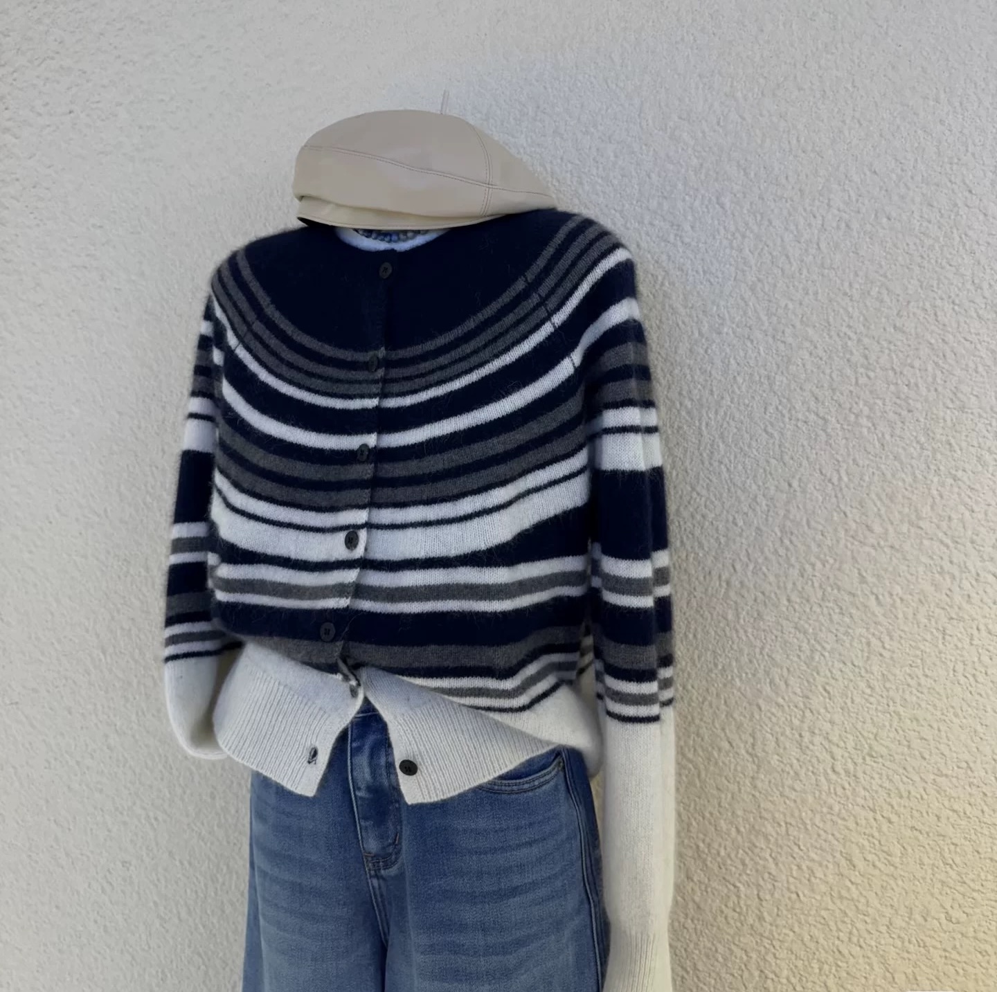 YZY 韩国东大门2025秋冬圆领韩系条纹长袖羊毛针织开衫毛衣外套女