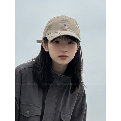 潮牌复古刺绣字母鸭舌帽