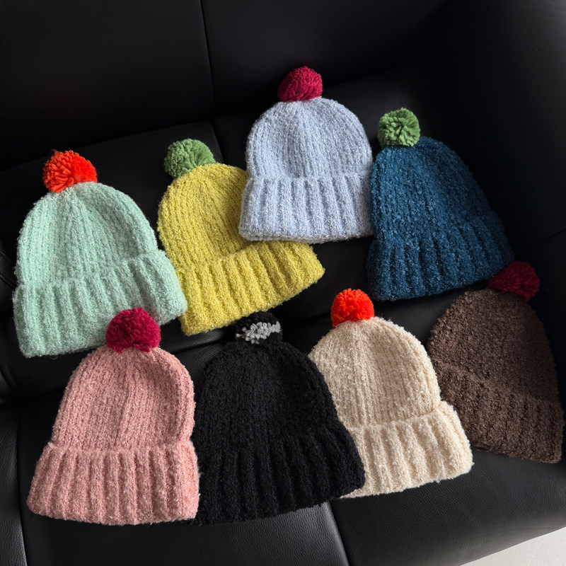 TAAK韩系可爱彩色球球条纹针织帽子女冬季日系保暖护耳包头毛线帽