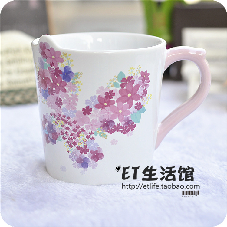 韩国星巴克杯子 2018 樱花蝴蝶限量 立体浮雕礼物粉色马克杯 现货
