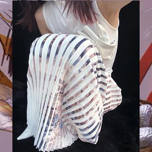 艺术晕染画卷感挺括风琴褶皱手绘印花弹力直筒半身裙