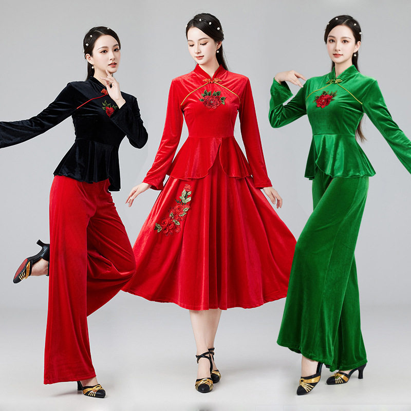 新款广场舞蹈服藏族民族风刺绣中老年古典舞表演出服套装女服装