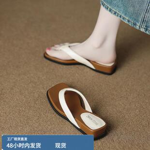 半拖女款外穿2025新款夏天网红爆款度假风方头平底夹趾人字凉拖鞋