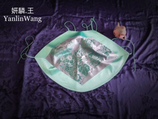 国风肚兜 老缎真丝肚兜 中式 风格 复古风格 肚兜 妍驎.王