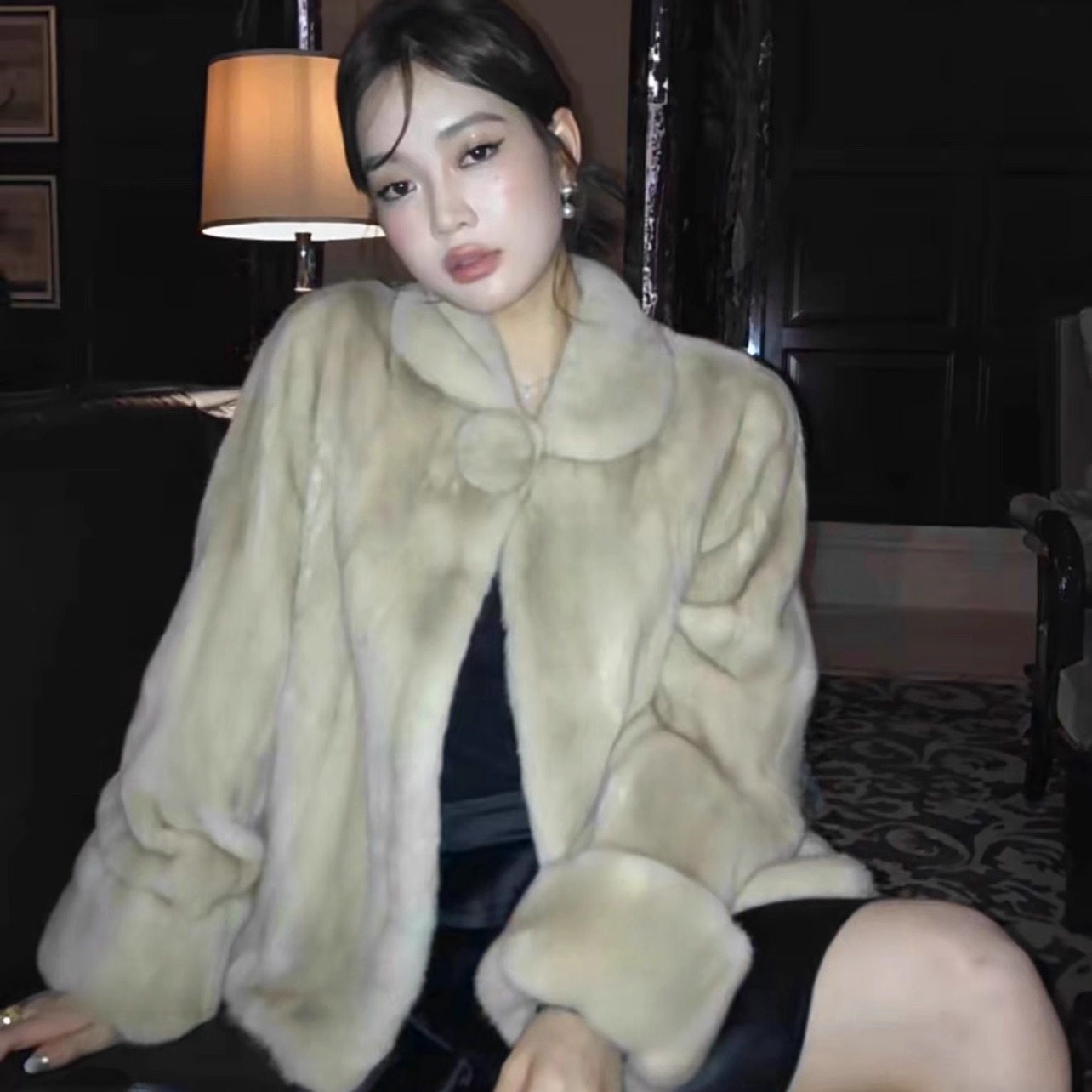 雪球貂 中古挽袖仿水貂小个子可爱环保皮草毛毛外套短24秋冬新款