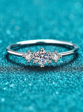 s925银镀18K金镀pt950铂金女神款轻奢个性六爪排戒莫桑石戒指礼物