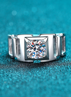 s925银镀18K金戒指男1克拉莫桑石大男戒情侣男戒霸气镀PT950铂金