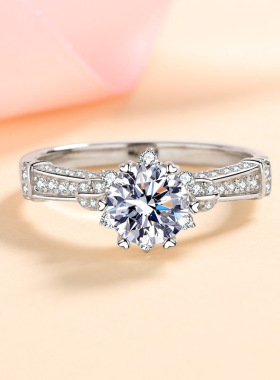 s925银镀18K金戒指女莫桑石心形六爪指环镀pt950铂金轻奢结婚介子