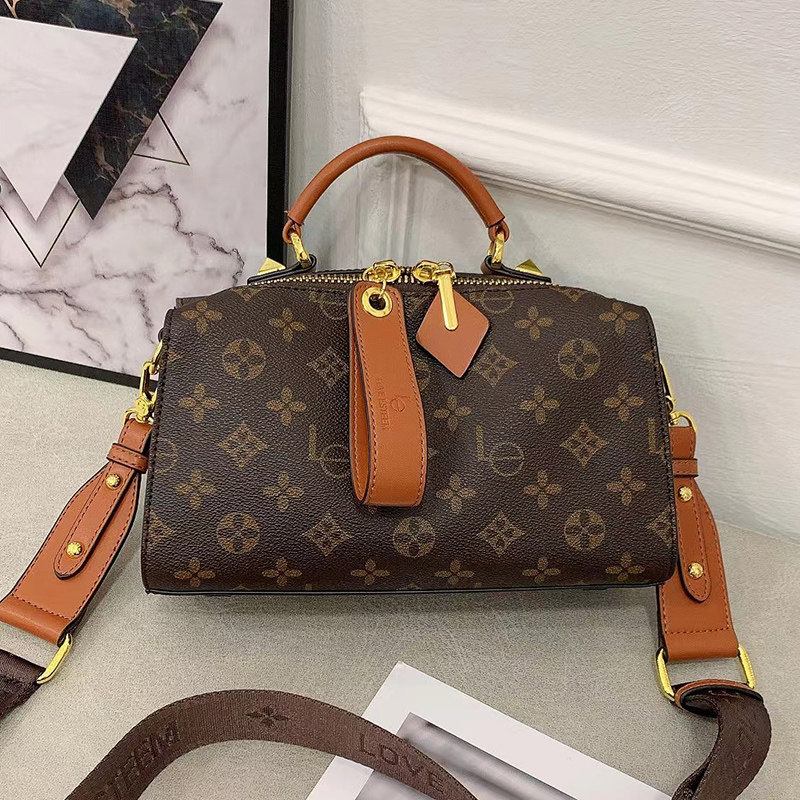 路易Le老花真皮手提斜挎包包女2025新款波士顿包枕头包单肩小方包