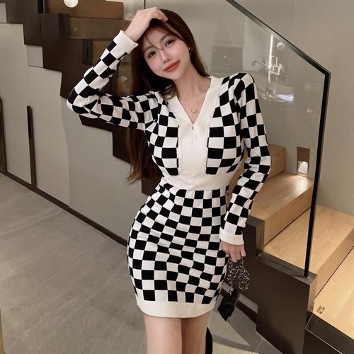 琳琳服饰 LLFA8108