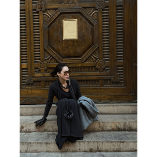 MOERSHOP 天生迷人 优雅系列立裁两片式毛球围巾连衣裙