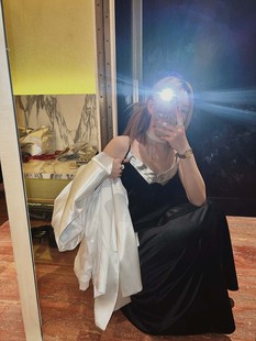情怀 法式 刚需黑色丝绒垂感礼服连衣裙 午夜巴塞罗那 MOERSHOP