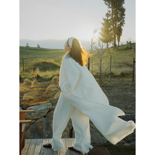 礼物 同频 厚实珊瑚绒白色浴袍七件套 家居系列 MOERSHOP