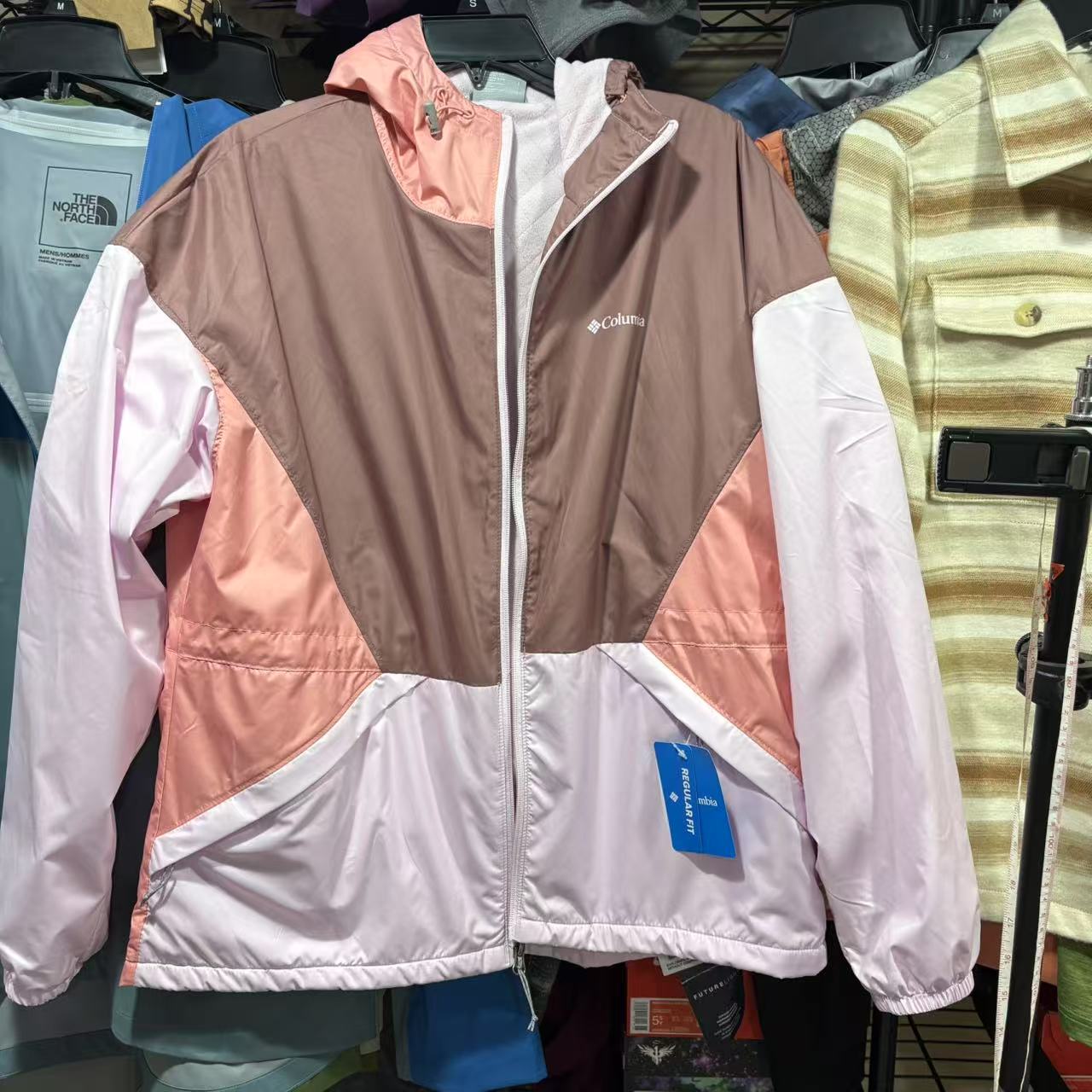 哥伦比亚女士运动外套