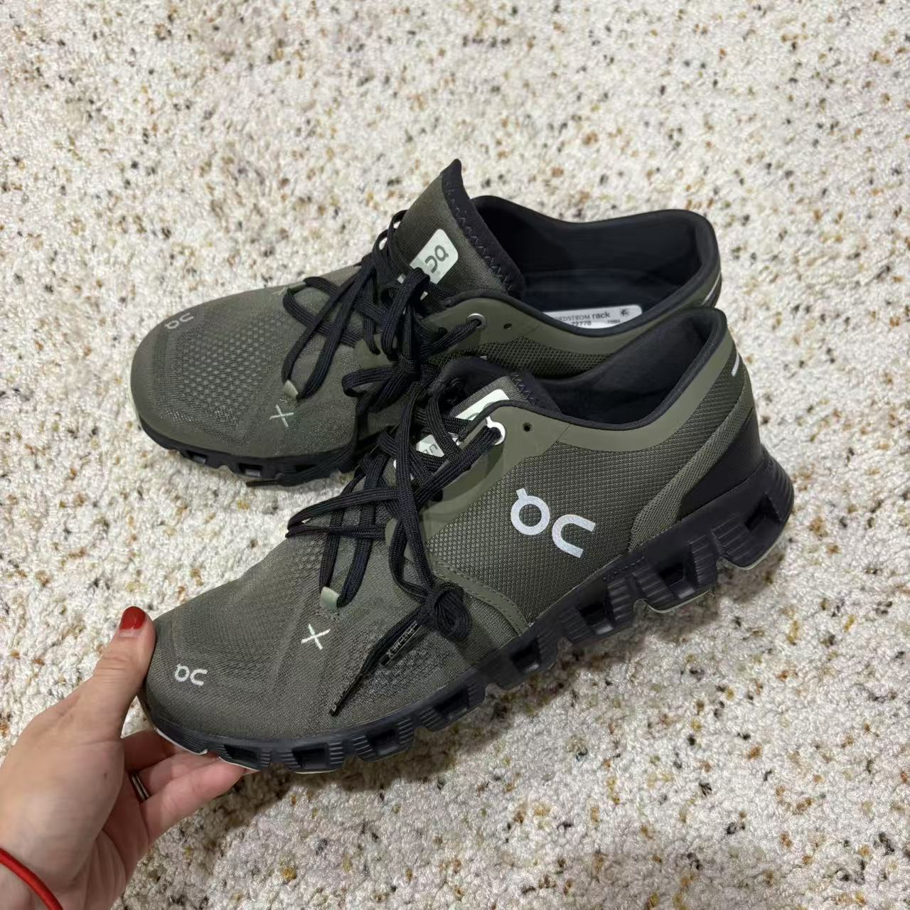 美国代购On昂跑男款运动鞋