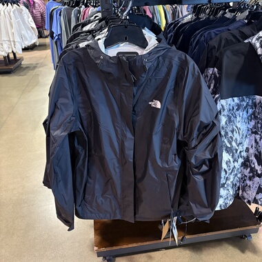 瑶瑶TheNorthFace北面女款Dryvent防风防雨Venture户外压胶冲锋衣