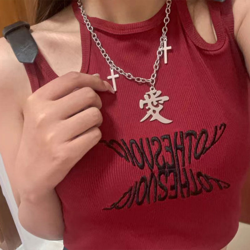 qiangd复古亚文化爱字十字架项链潮酷辣妹个性小众钛钢锁骨文字链