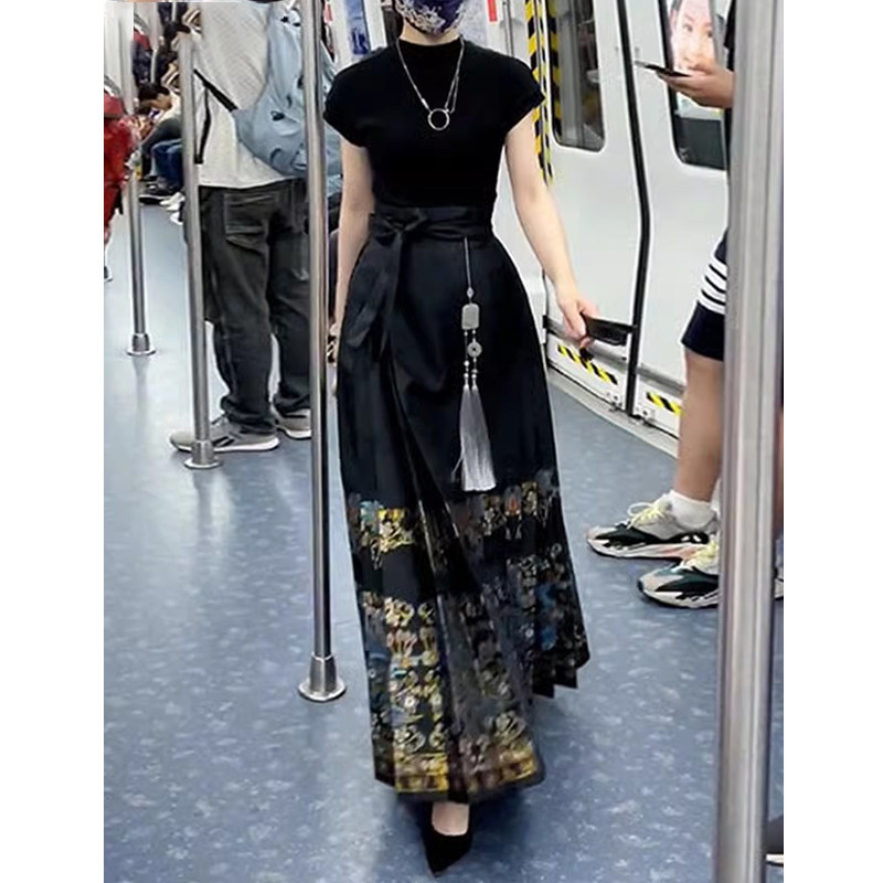 新中式明制国风马面裙套装女夏季2025新款古装汉服日常混搭半身裙
