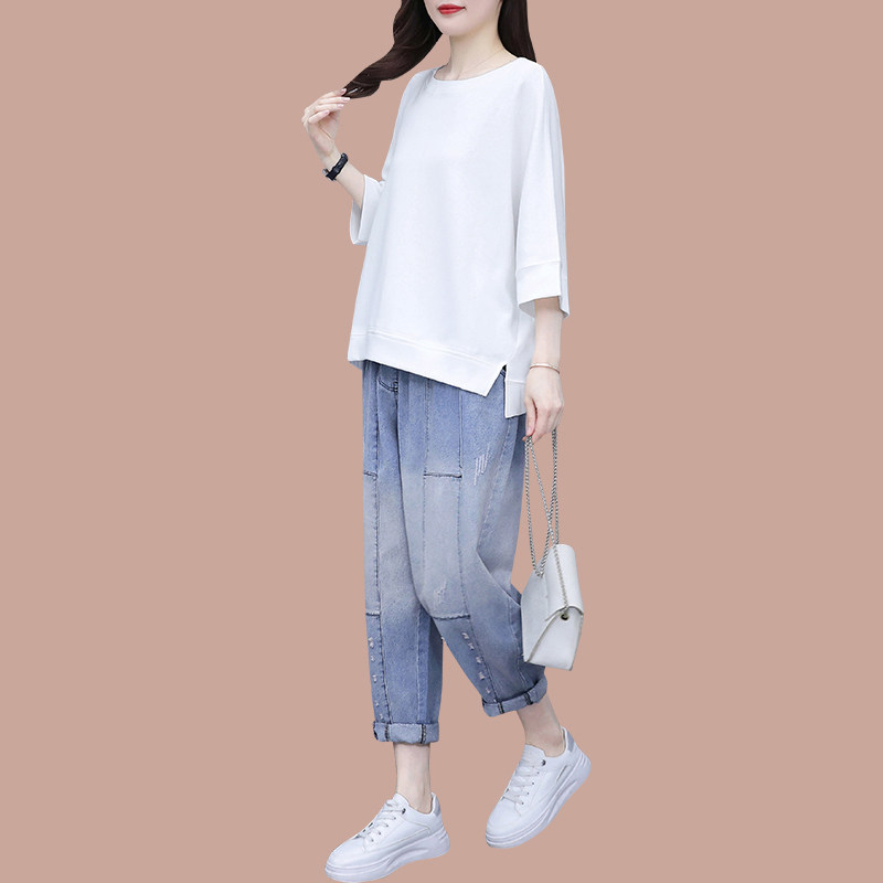 时尚休闲 运动套装女2025夏季新款宽松大尺码T恤衫九分牛仔裤两件