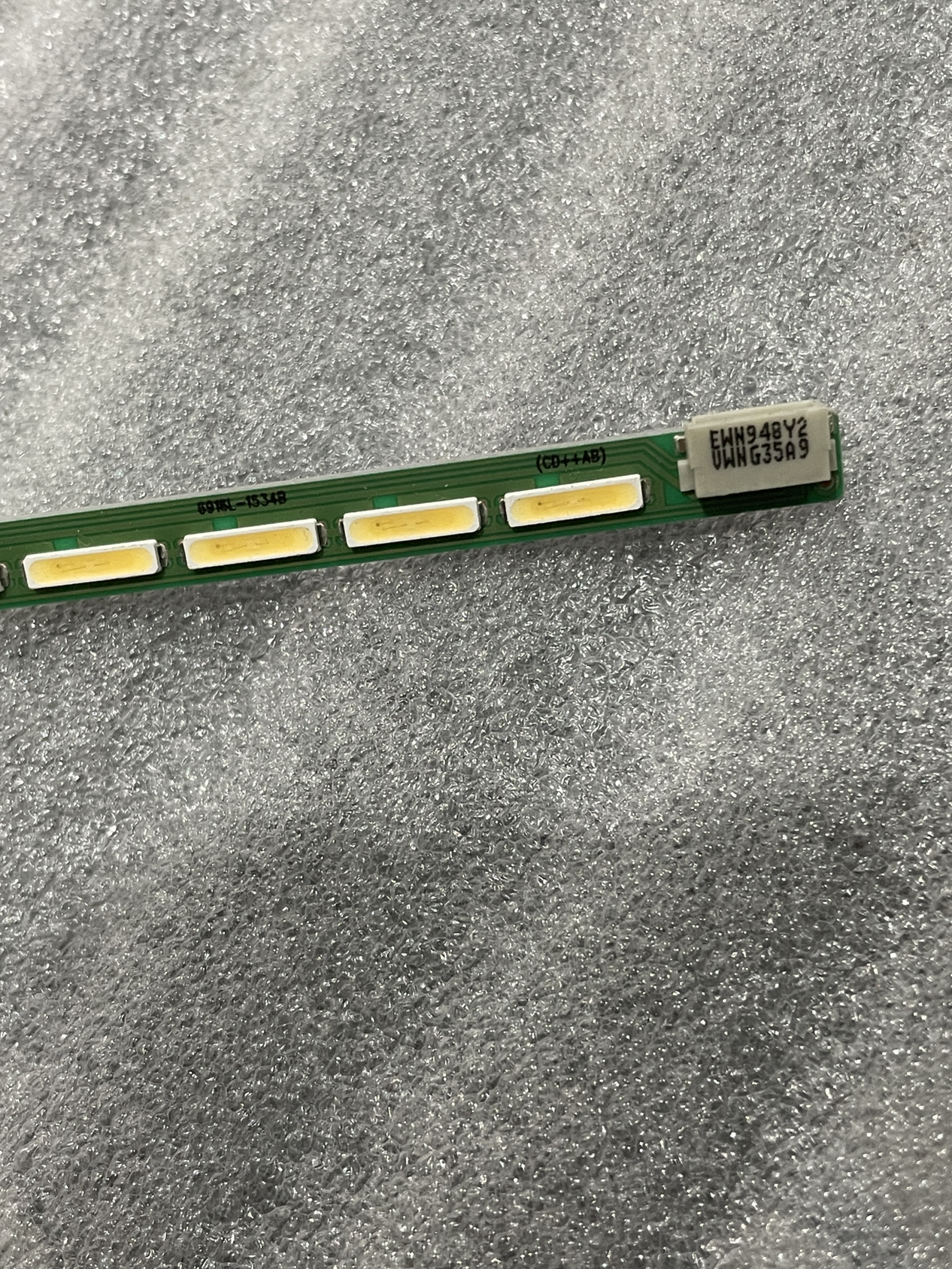 6916L-1534B     60灯 25DWW1  REV  0.3  593MM  LED  灯条