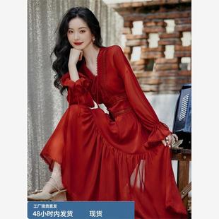 波西米亚连衣裙度假风红色长裙云南旅游穿搭女装沙漠裙子异域风情