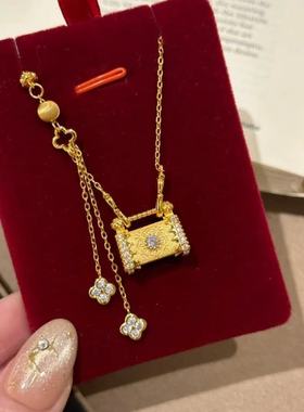 2025年新款复古金色拉丝平安锁项链中古宫廷风流苏四叶草锁骨链