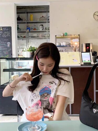 甜美涂鸦洗护猫咪记夏季insT恤