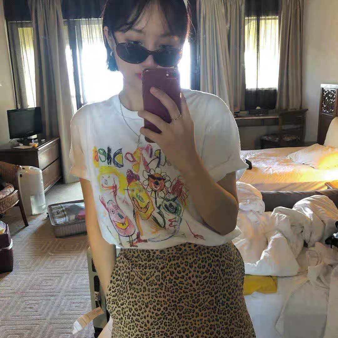 少女童趣水彩画印花短袖