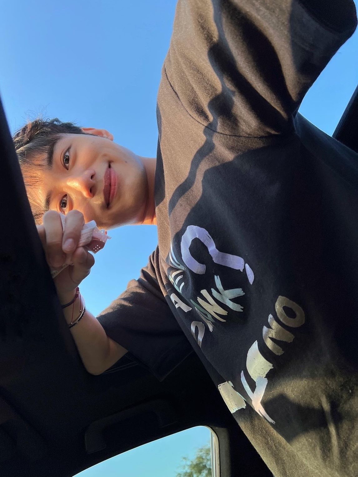 彩色问号字母印花夏季圆领情T恤