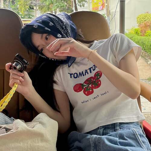 小众设计感番茄印花圆领短袖T恤