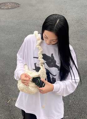 ODD/秋季ins风打底衫三只可爱猫咪2024新款白色纯棉圆领长袖T恤女