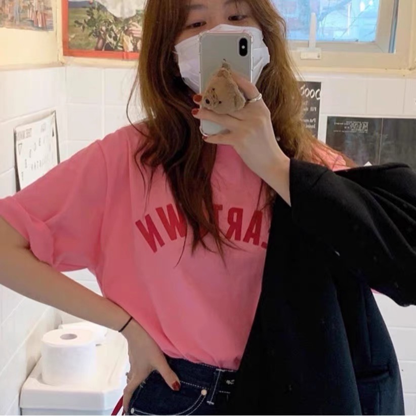 绝美瑰红色字母印花夏日显白单品