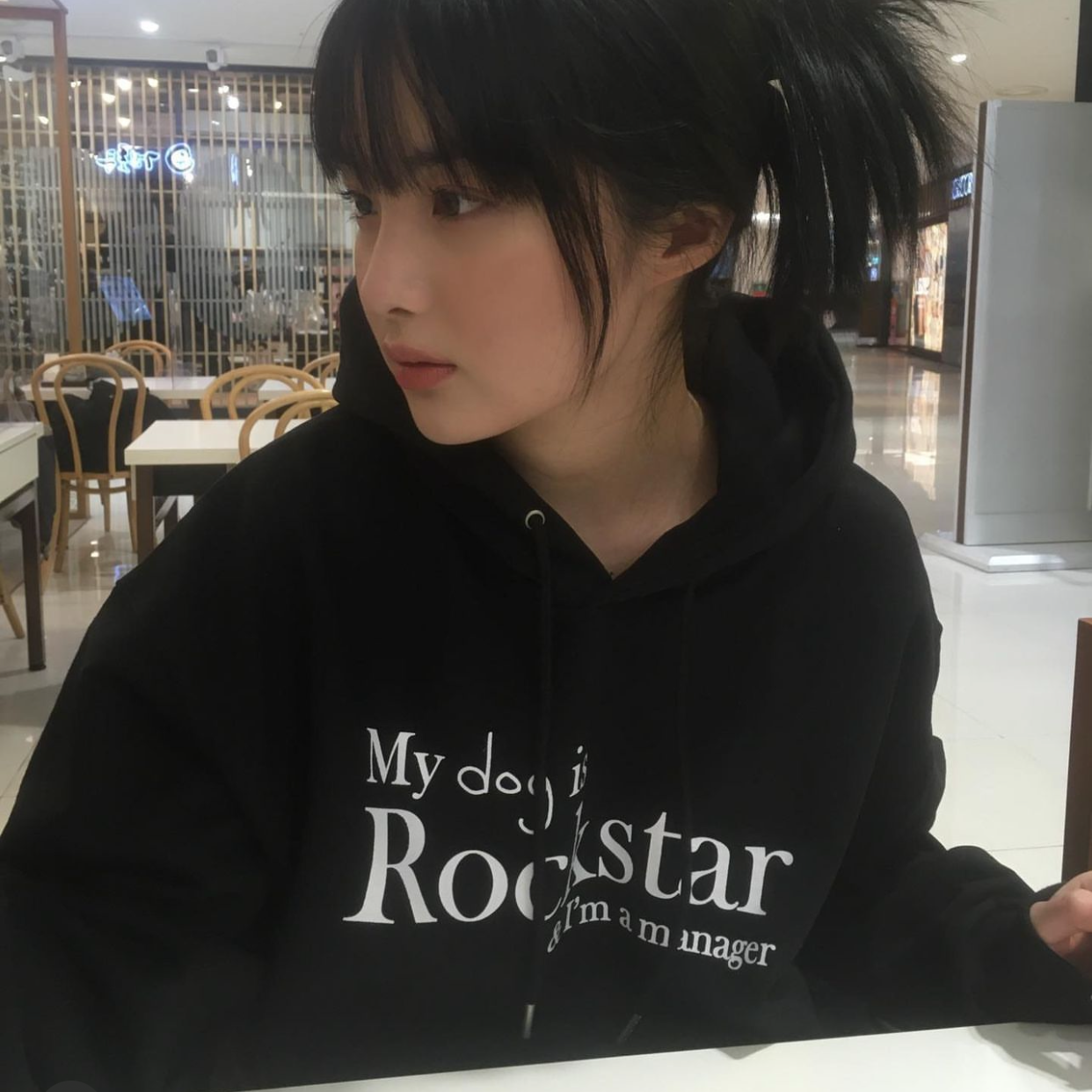 韩系小众字母连帽加绒卫衣女