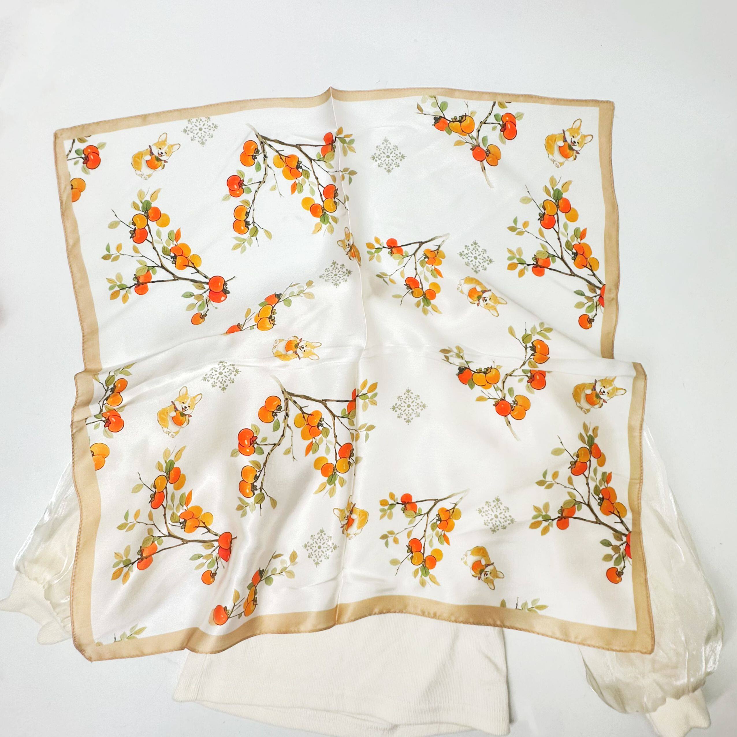 反季特价促销秋冬款宝宝丝巾桑蚕丝小方巾儿童真丝护颈保暖围巾