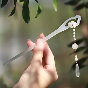 古风步摇流苏簪子汉服旗袍盘发挽发配饰醋酸仿玉发簪冰透新中式