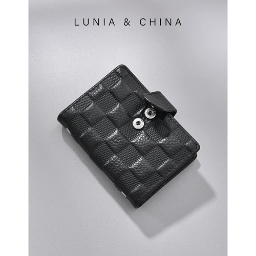 Вместительный и большой маленький картхолдер подходит для мужчин и женщин для визитных карточек, из натуральной кожи