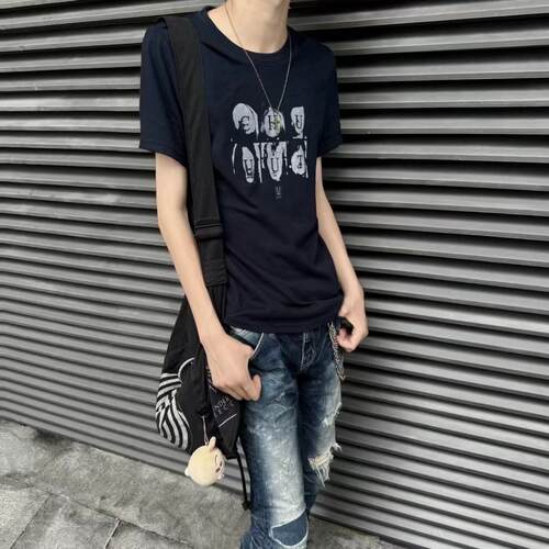 『独家现货』Undercover 06ssT期六重人像短袖 Klaus乐队印花Tee