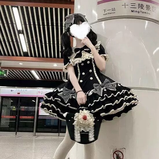 条纹千层Lolita洛丽塔粉色蛋糕裙
