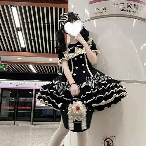 条纹千层Lolita洛丽塔粉色蛋糕裙