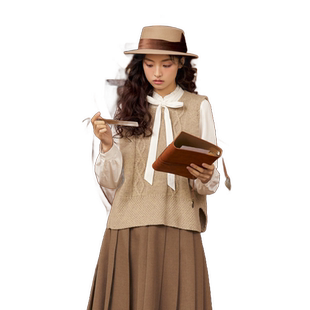 紫涵复古宽松针织马甲秋季新款休闲时尚绞花纹理背部开叉文艺百搭