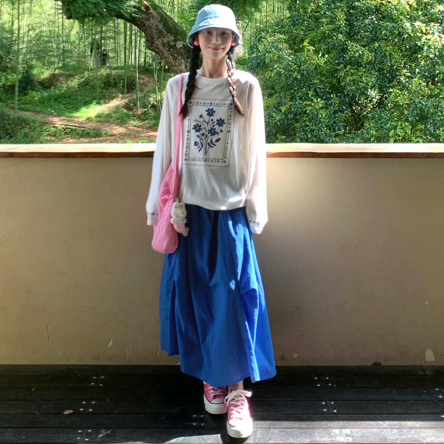 韩版休闲文艺风克莱因蓝半身裙女2026新款高腰显瘦遮跨A字中长裙