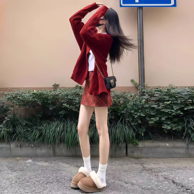 毛呢包臀短裙女显瘦复古小个子