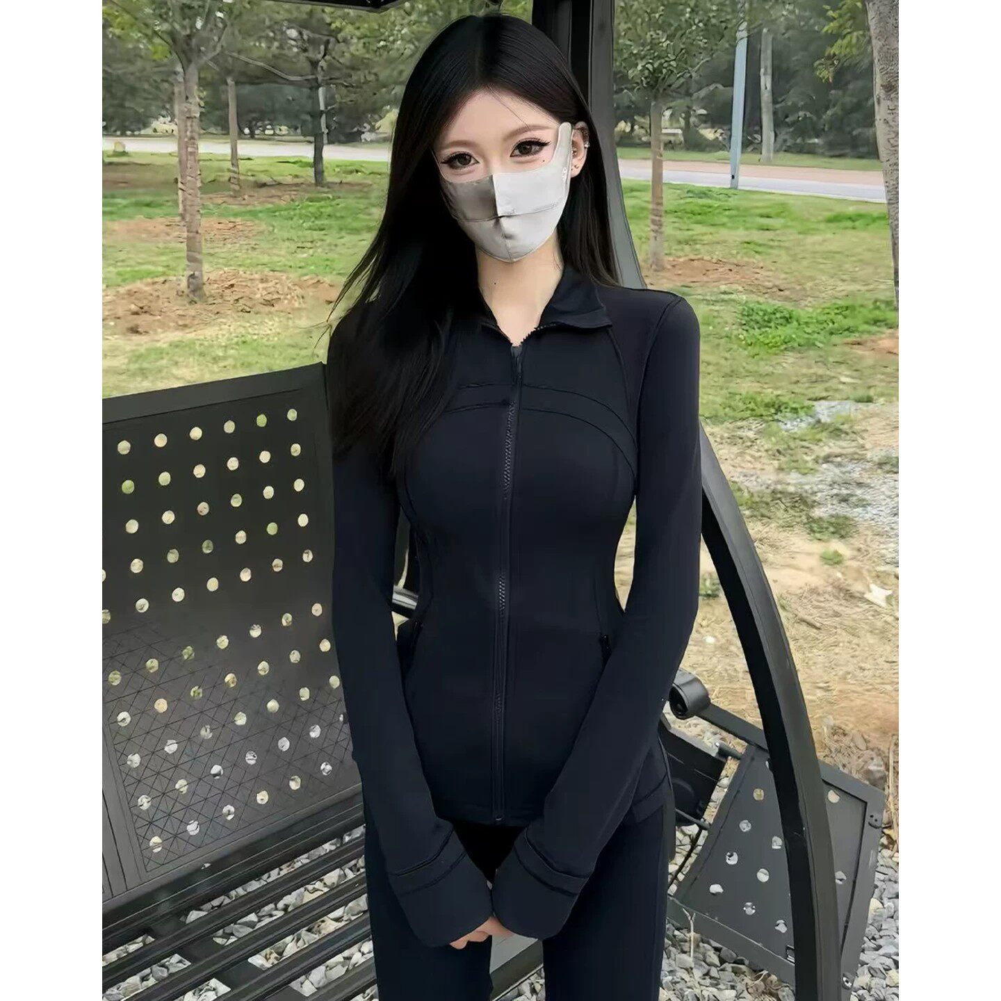 黑色运动防晒衣女夏季2026新款透气修身显瘦立领瑜伽健身外套上衣图片