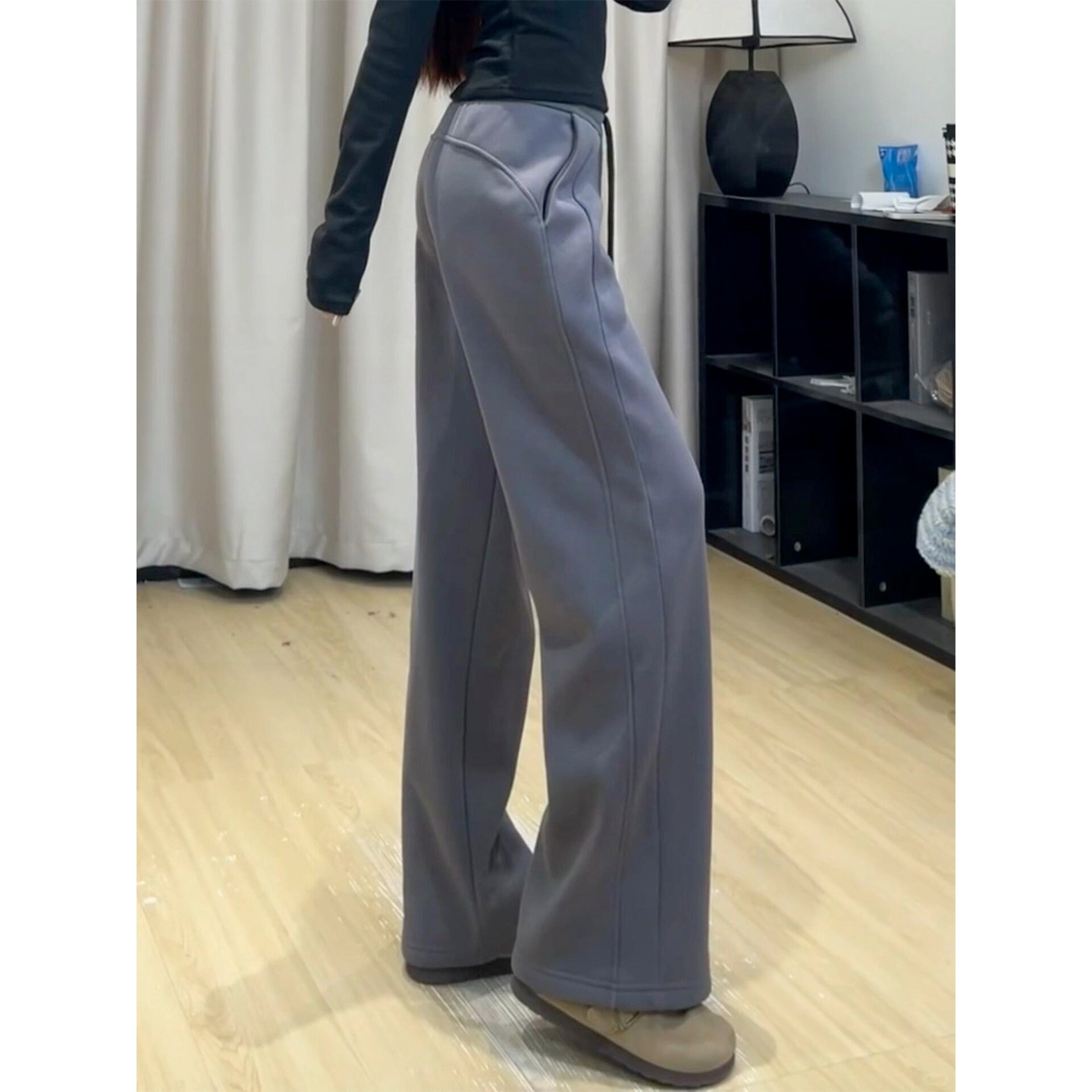 深灰色加绒加厚直筒卫裤女春季2026新款高腰显瘦羊羔绒休闲运动裤,女装/女士精品,休闲裤,淘宝优惠券,粉丝福利购,淘宝优惠卷