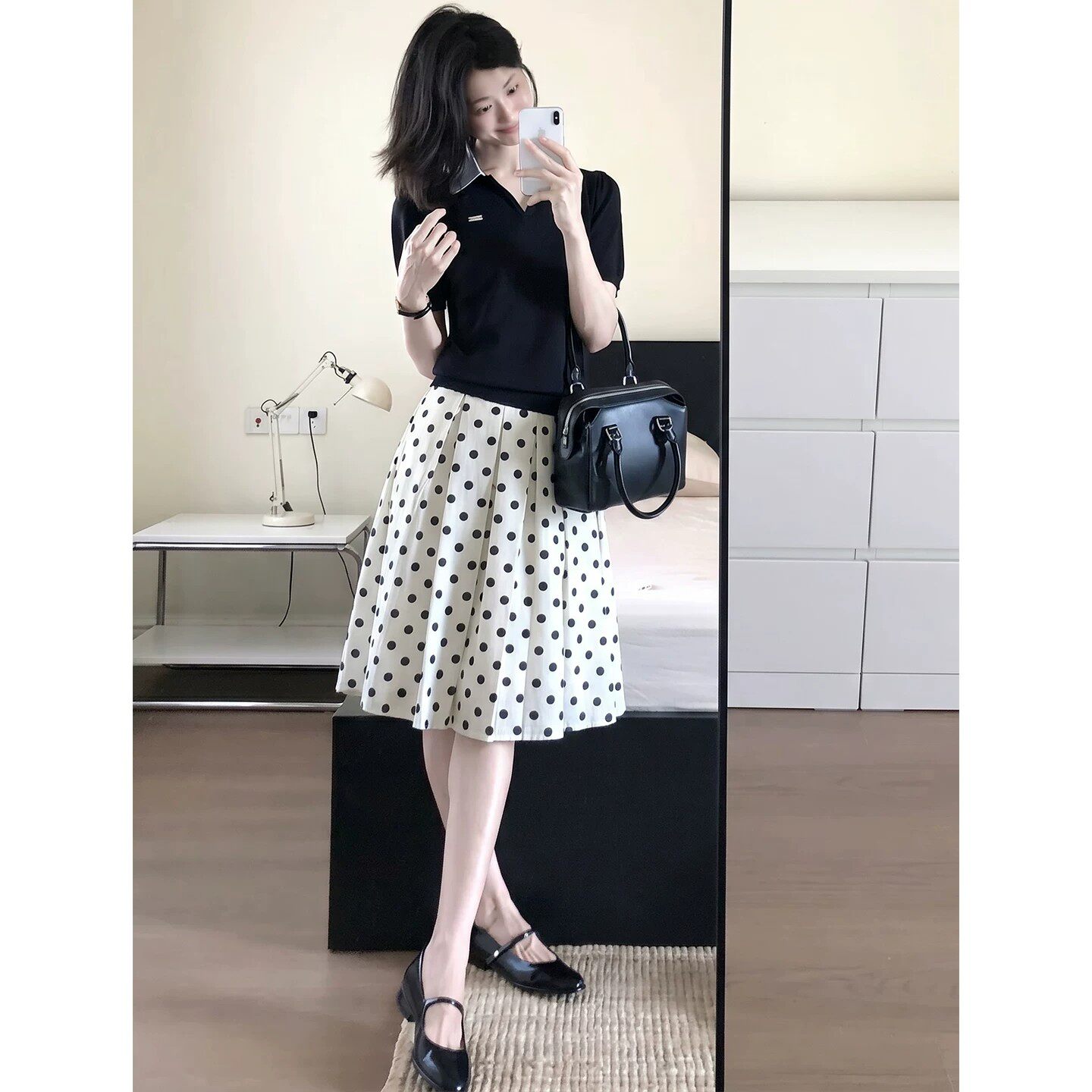 白色波点百褶中裙女2026夏季新款A字高腰显瘦中款气质型半身裙子