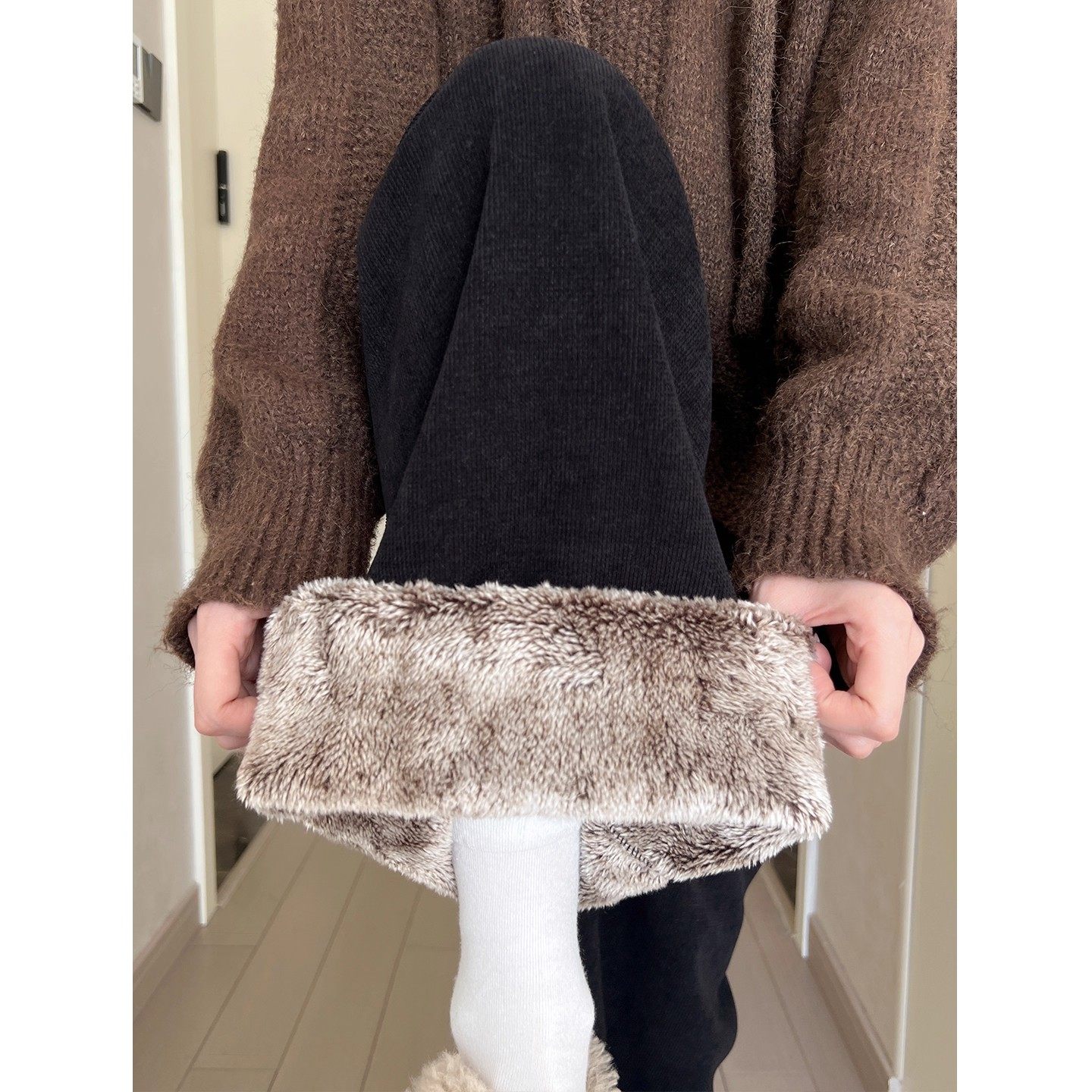 慵懒风黑色灯芯绒加绒加厚裤子女秋冬2025年新款羊羔绒保暖阔腿裤,女装/女士精品,休闲裤,淘宝优惠券,粉丝福利购,淘宝优惠卷