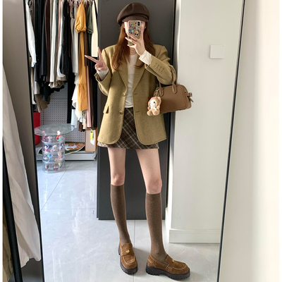 毛呢包臀短裙女显瘦复古小个子