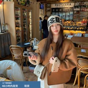 红糖奶盖两面穿波点仿麂皮绒羊羔毛皮毛一体外套女秋冬款短款上衣