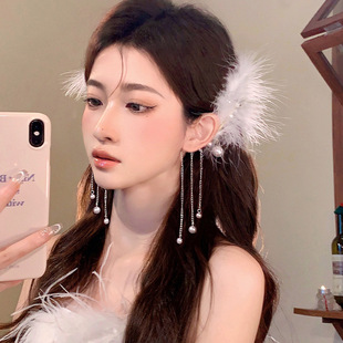 2025新款精灵羽毛耳夹无耳洞女耳挂高级感珍珠流苏夸张耳饰耳骨夹